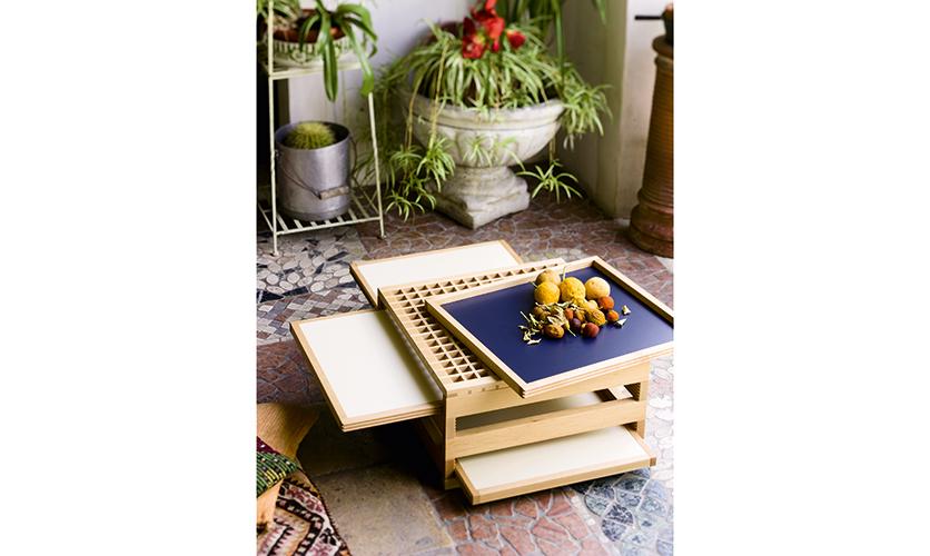 Table basse Tetra, Sculptures jeux