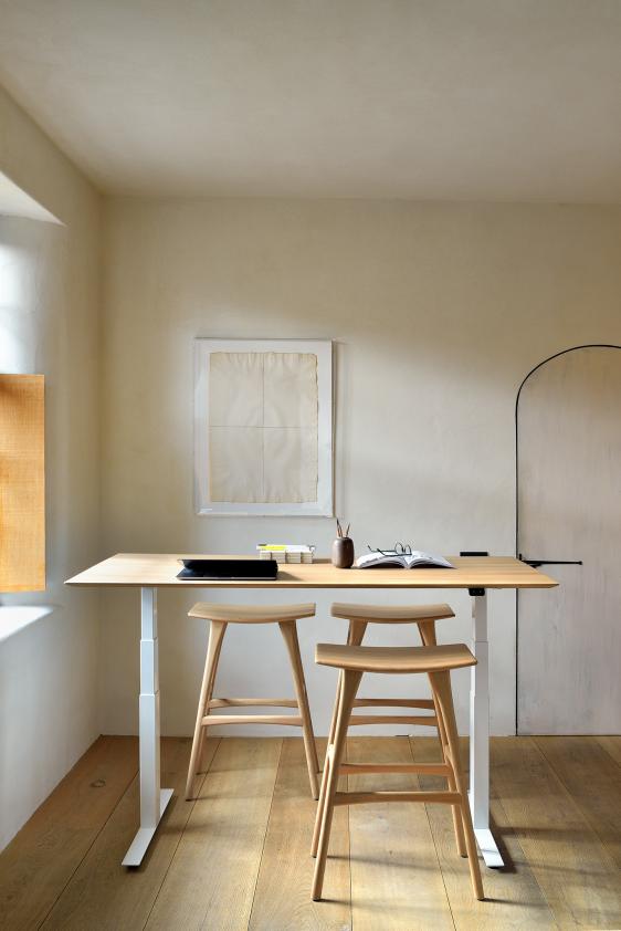 Tabouret de bar Osso en chêne vernis H80, Ethnicraft