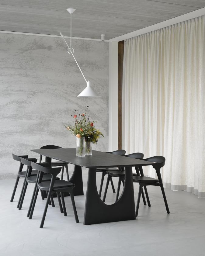 Table Geometric en chêne noir, Ethnicraft
