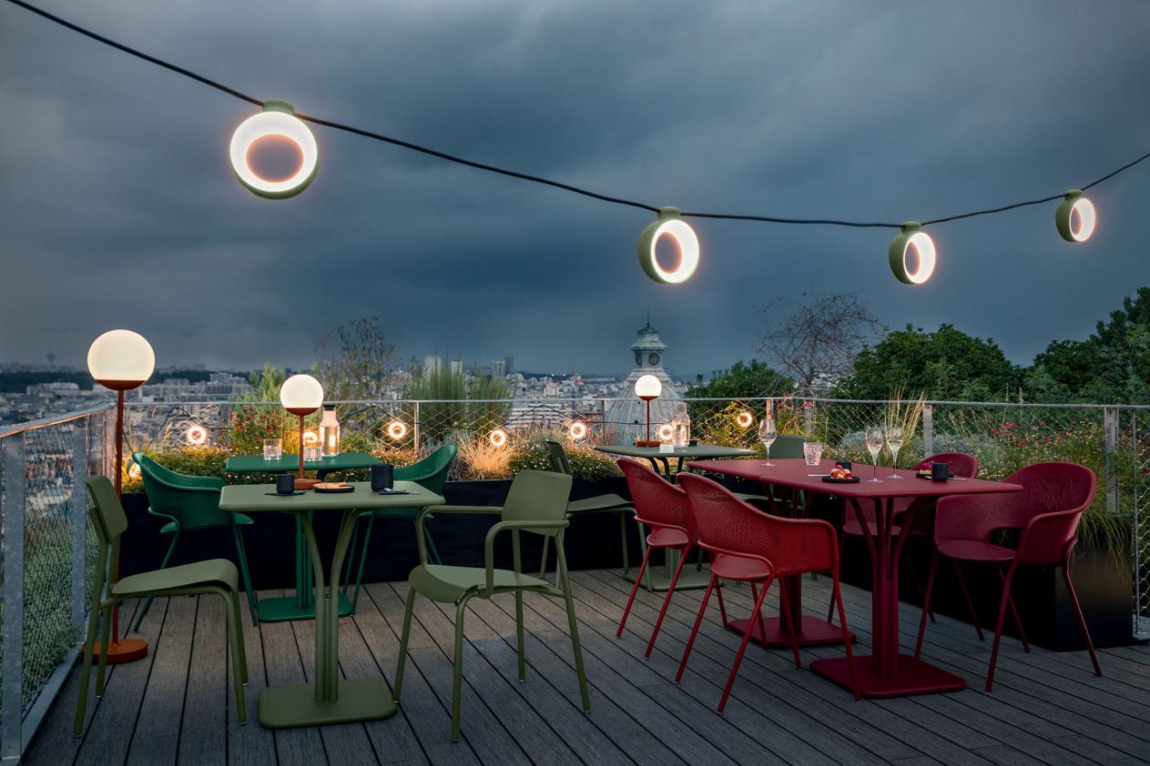 Table carrée  80 x 80 Luxembourg , Fermob