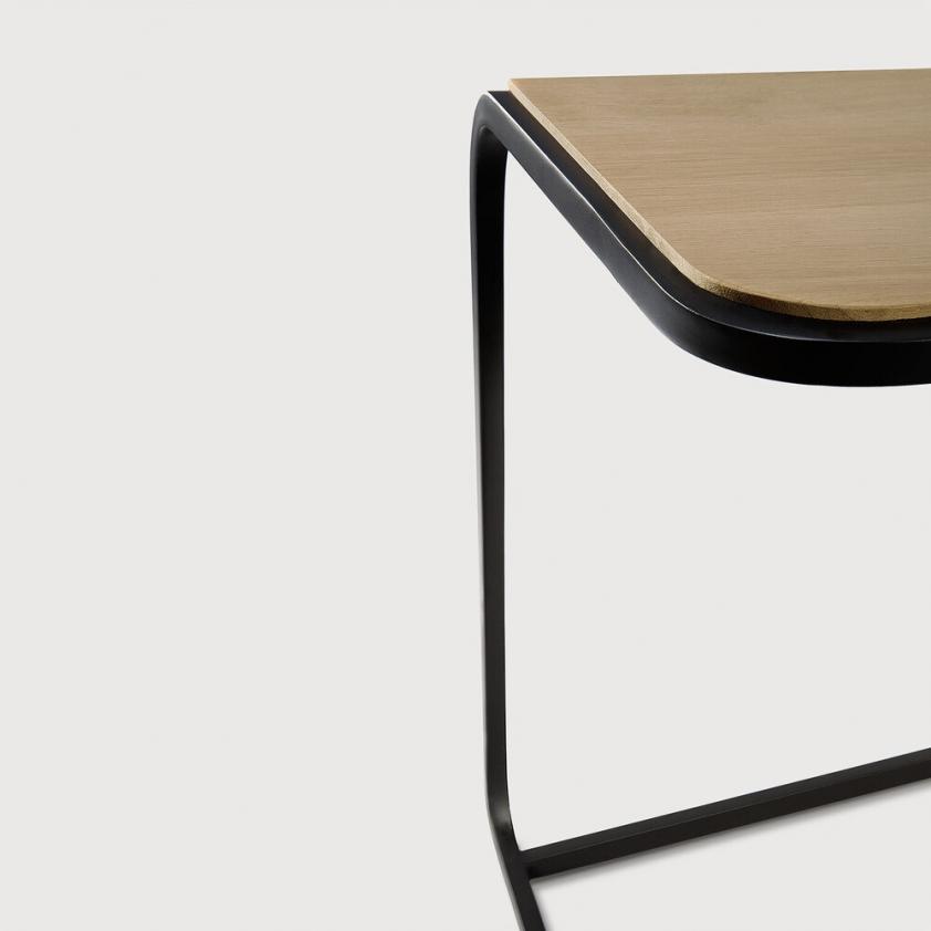 Table d&#039;appoint N701 en chêne, Ethnicraft