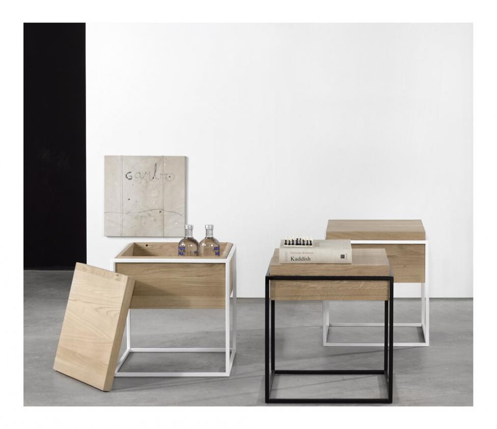 Table d&#039;appoint Monolit en chêne, Ethnicraft