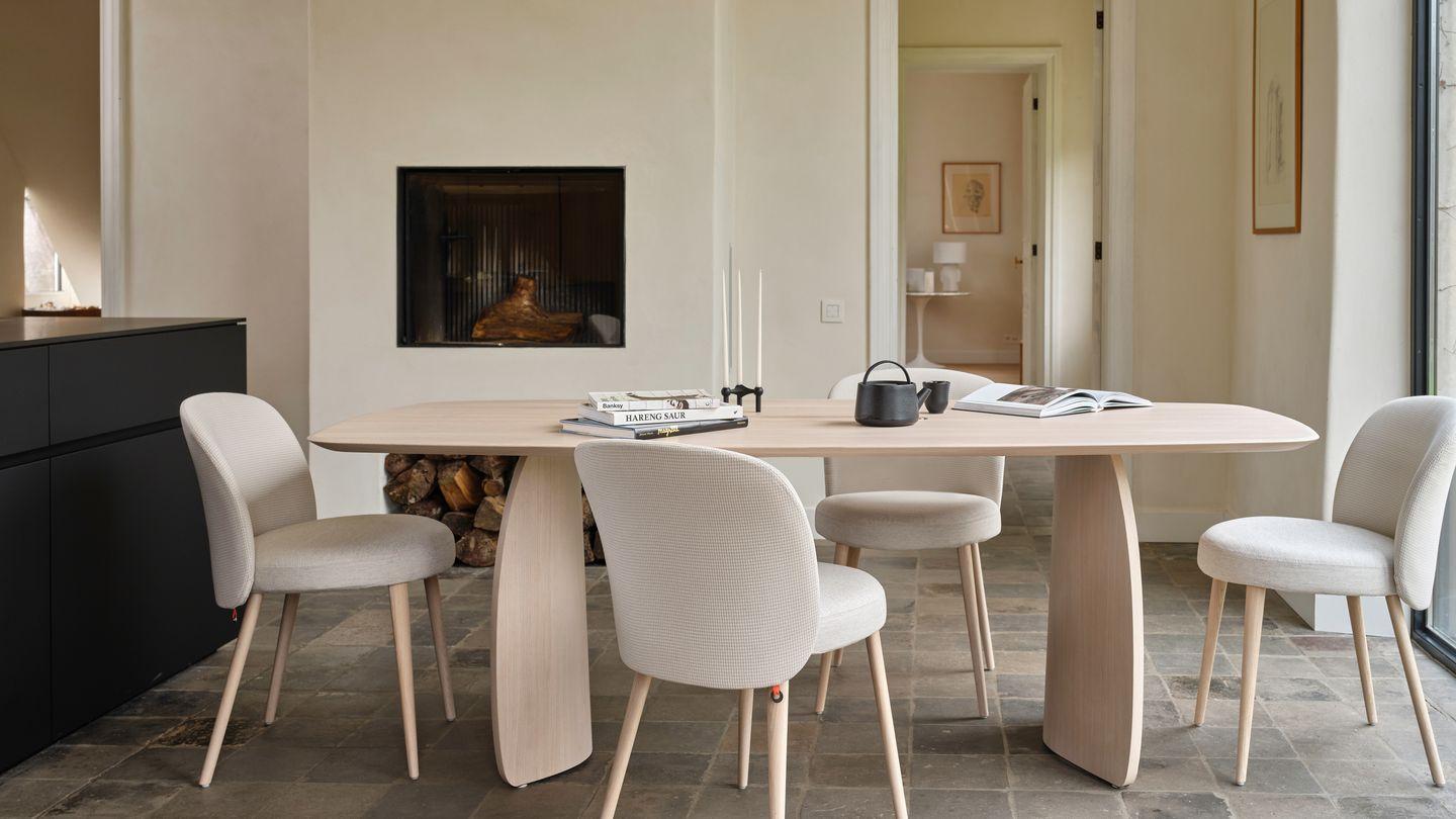 Table Dolmen avec top accès, Mobitec