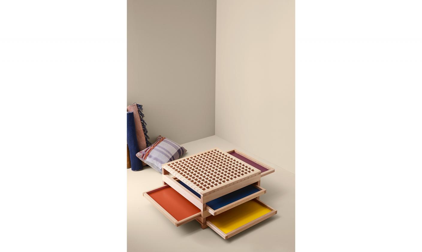 Table basse Tetra, Sculptures jeux