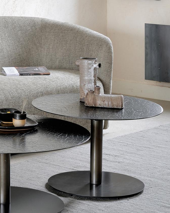 Table basse Sphere - terre d&#039;ombre, Ethnicraft