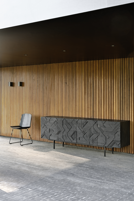 Buffet Graphic en Teck - 4 portes, Ethnicraft