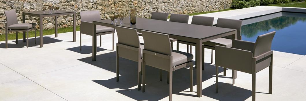 Lot de 2 fauteuils repas KOMFY avec coussins, Sifas