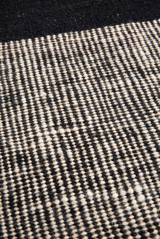 Tapis kilim Black Dots, Ethnicraft