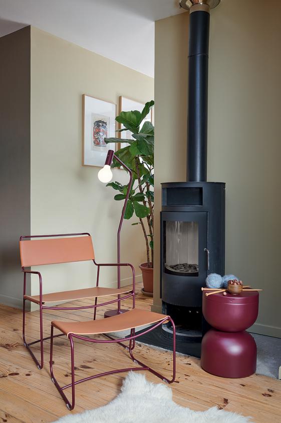 Fauteuil bas cuir Surprising, Fermob