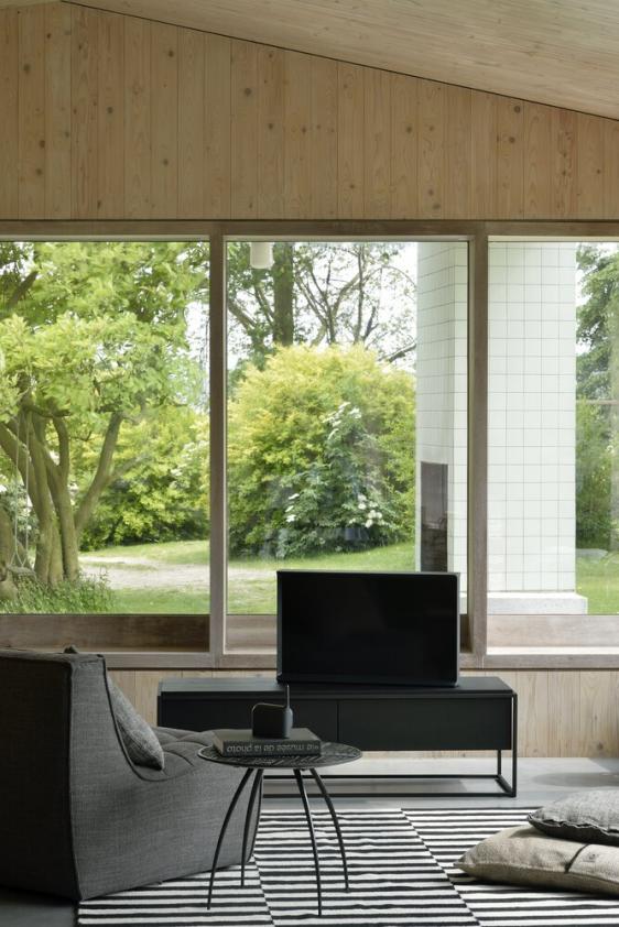 Meuble TV Monolit en chêne noir, Ethnicraft