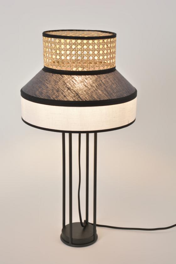 Lampe Singapour, Market set