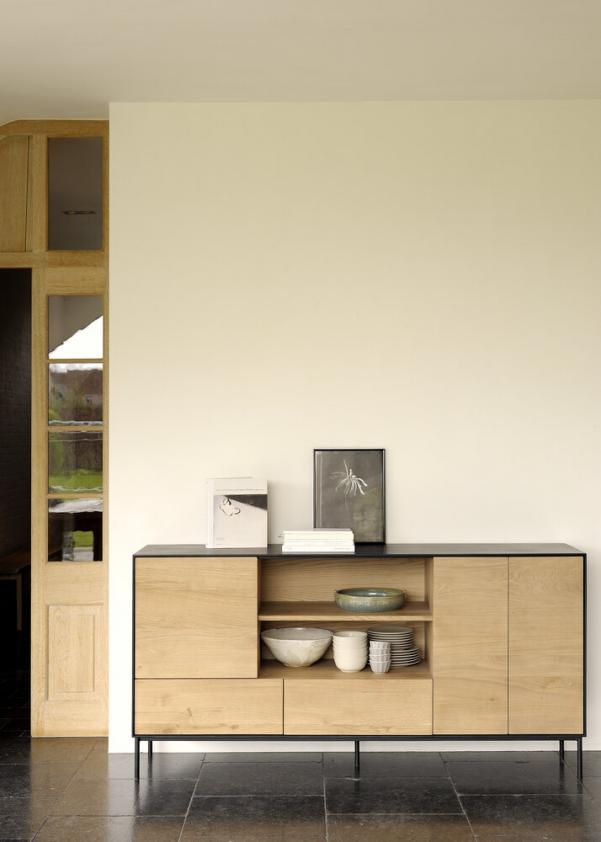 Buffet Blackbird en chêne - 3 portes 2 tiroirs, Ethnicraft