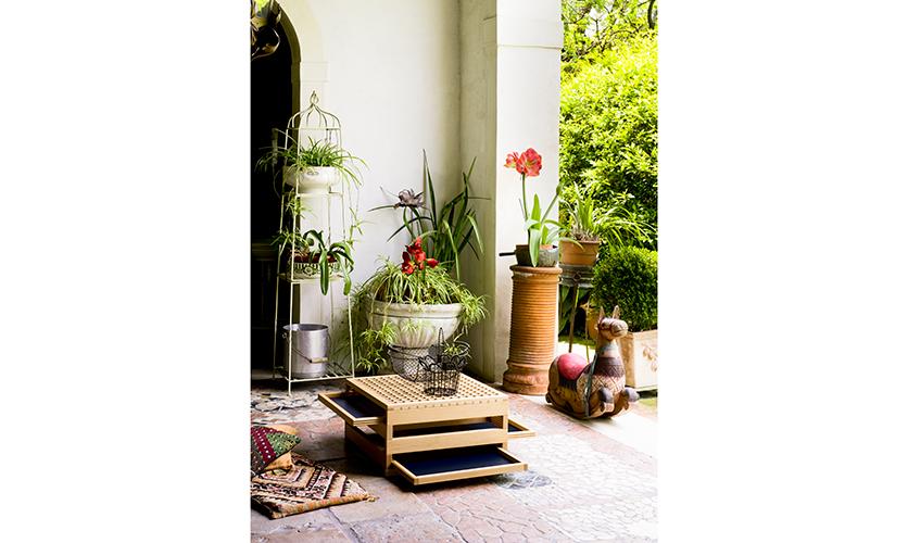 Table basse Tetra, Sculptures jeux