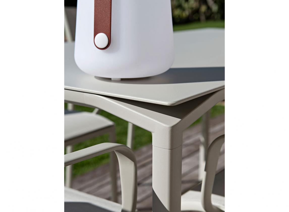 Table Calvi 160, Fermob