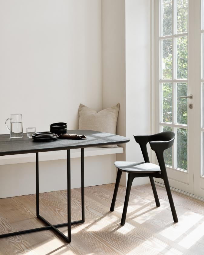 Table Arc en chêne noir, Ethnicraft