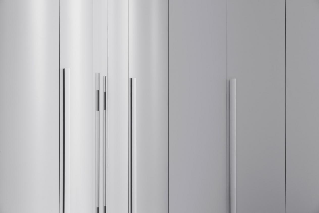 Armoire Alfa Curvo, Novamobili