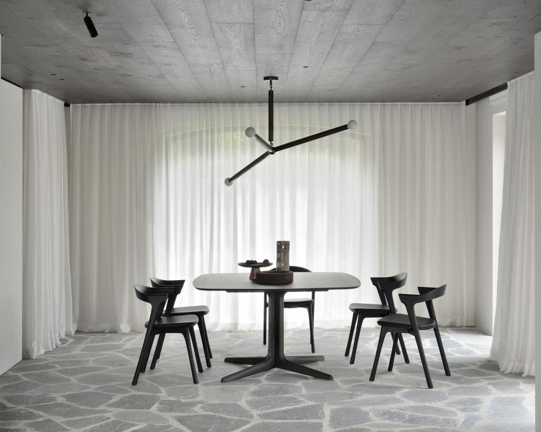 Table Corto en chêne brun, Ethnicraft