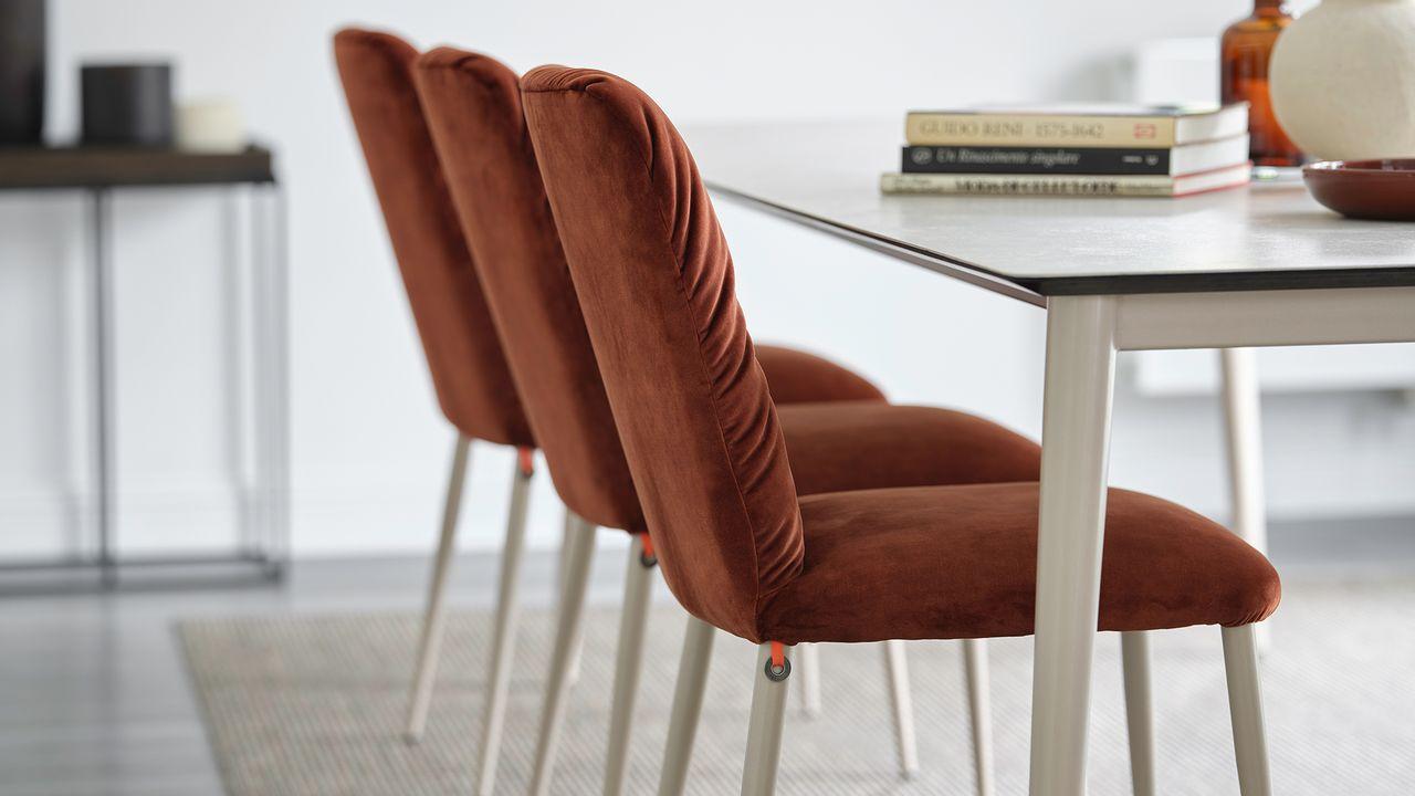 Chaise Aura, Mobitec