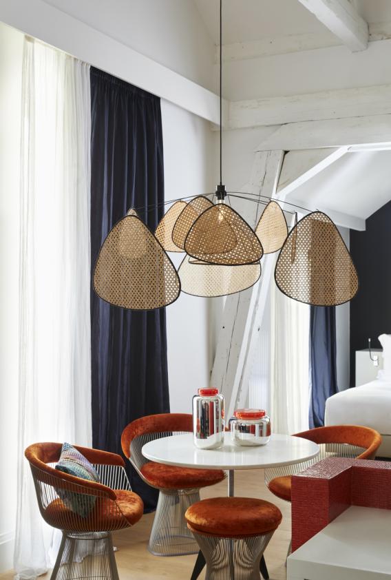 Suspension Screen  XL, Market set