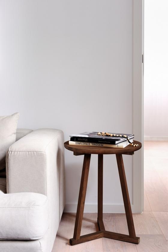 Table d&#039;appoint Tripod en teck, Ethnicraft