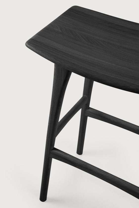 Tabouret de bar Osso en chêne noir vernis H80, Ethnicraft