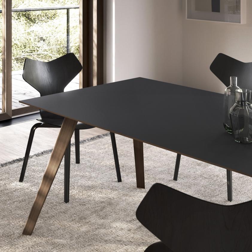 Tables Aise, Treku