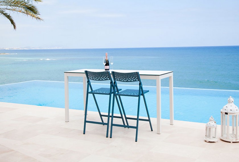 Chaise Moon, Mobliberica
