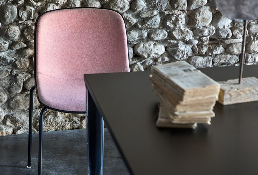 Chaise empilable Troy Assise Bois, Magis