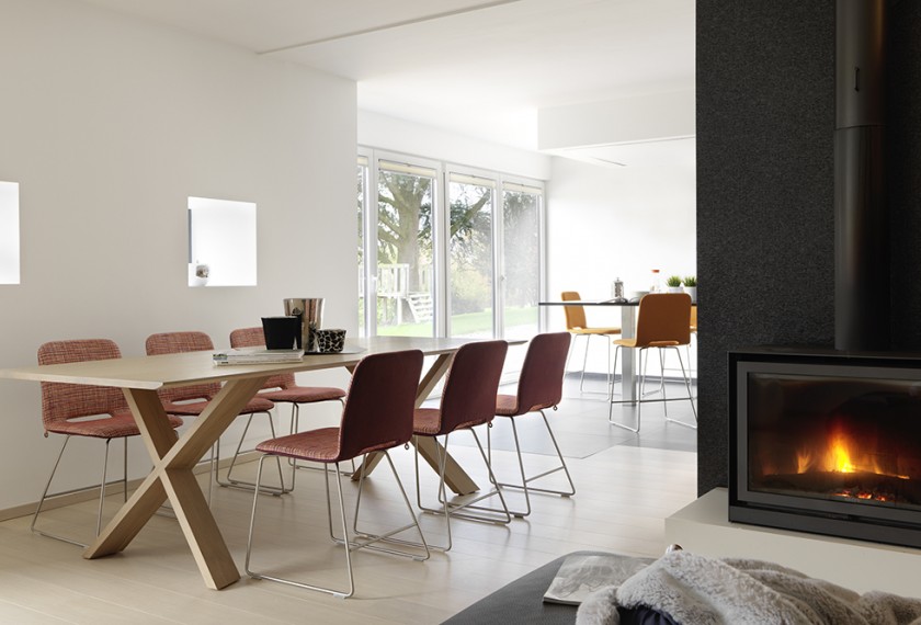 Table LancasterPB2, Mobitec