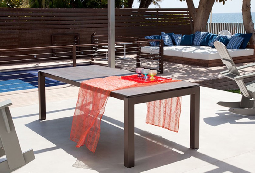 Table ENIX, Mobliberica