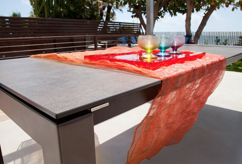 Table ENIX, Mobliberica