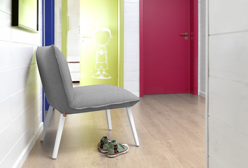 Chaise SoftUni h40-A, Mobitec