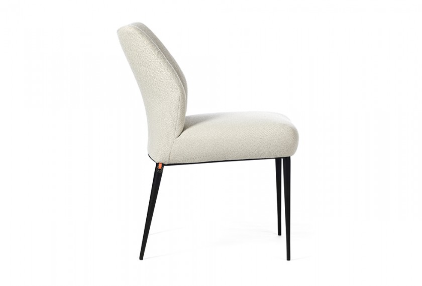 Chaise Enorah47, Mobitec