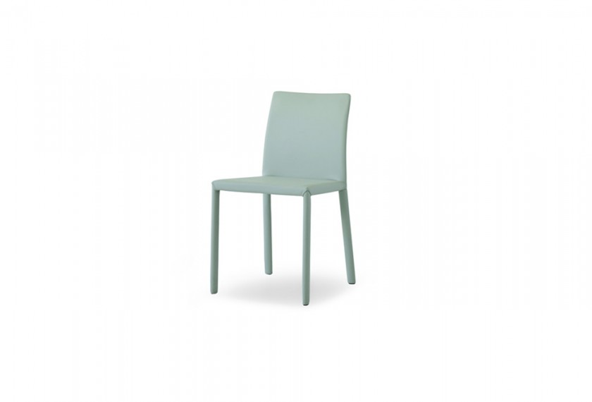 Chaise Kiris, Airnova