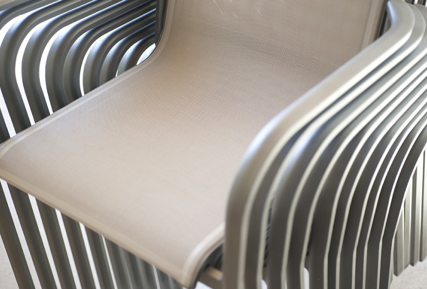 Chaise Hegoa, Les Jardins 