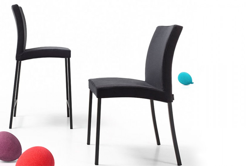 Chaise Naomi, Mobliberica