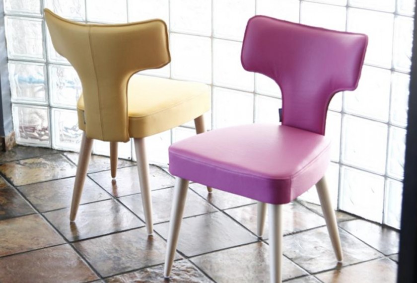 Chaise Mili &amp; Lalo, Fama
