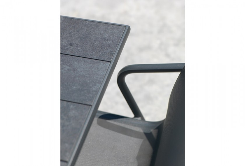 Chaise Hegoa, Les Jardins 