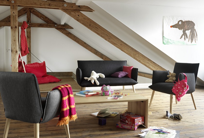 Chaise SoftUni h40-A, Mobitec